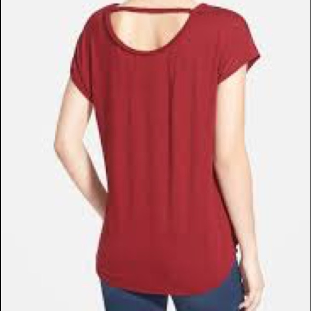 Two by Vince Camuto Red T-shirt with Braided Trim